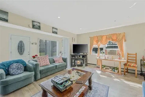 165 Barton Avenue Patchogue NY 11772