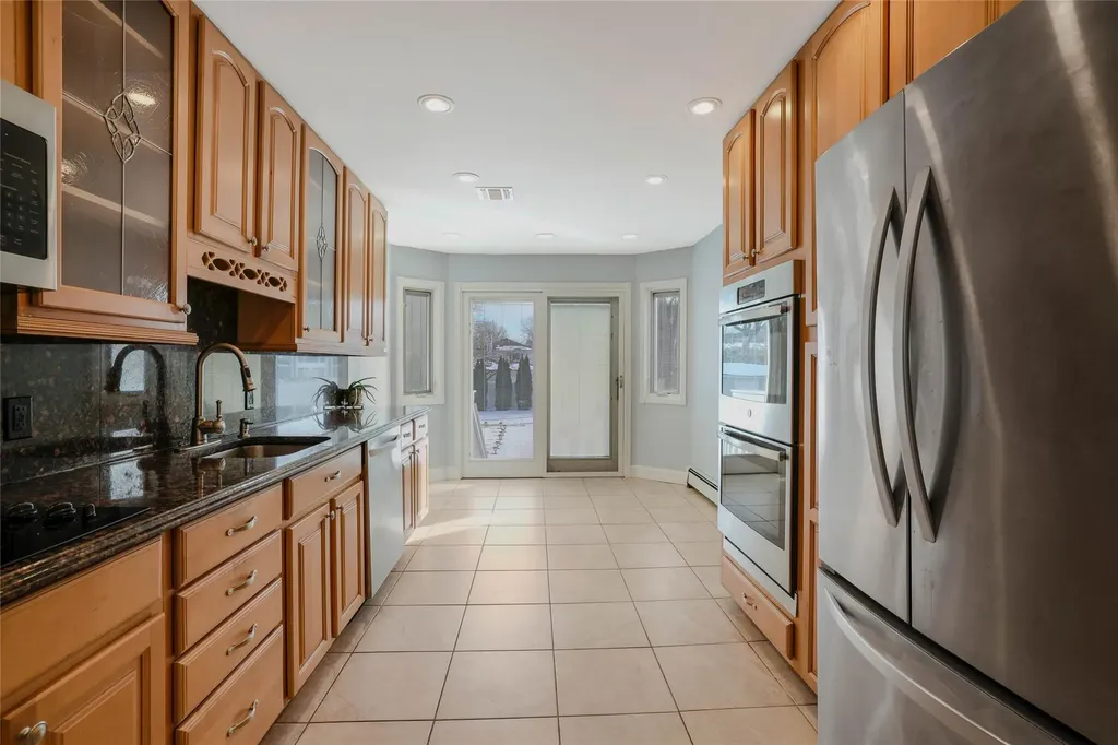 210 Cold Spring Road Syosset NY 11791