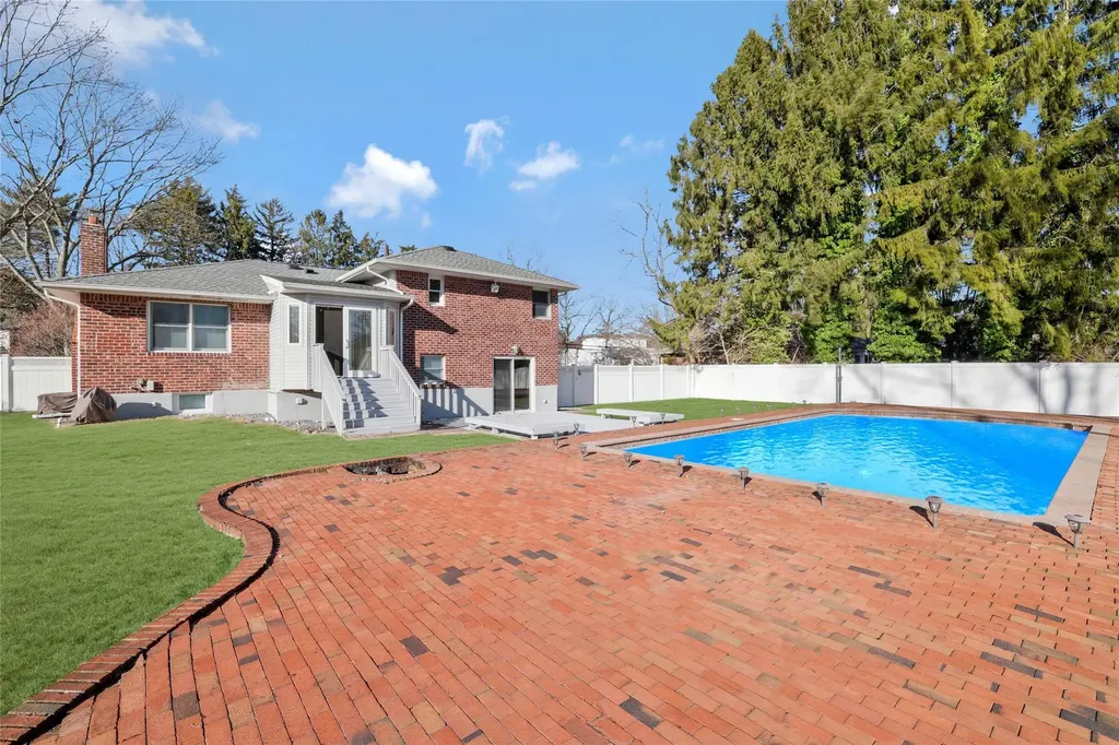210 Cold Spring Road Syosset NY 11791
