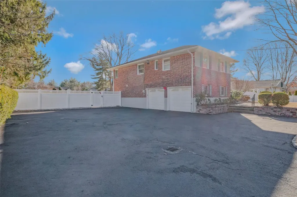 210 Cold Spring Road Syosset NY 11791