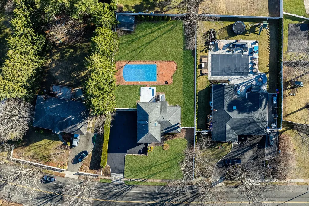 210 Cold Spring Road Syosset NY 11791