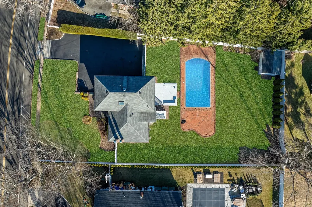 210 Cold Spring Road Syosset NY 11791