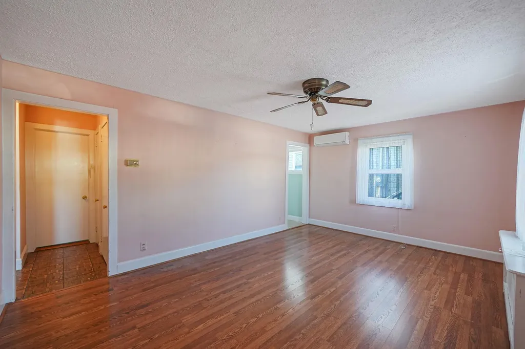 44 Terrell Street Patchogue NY 11772