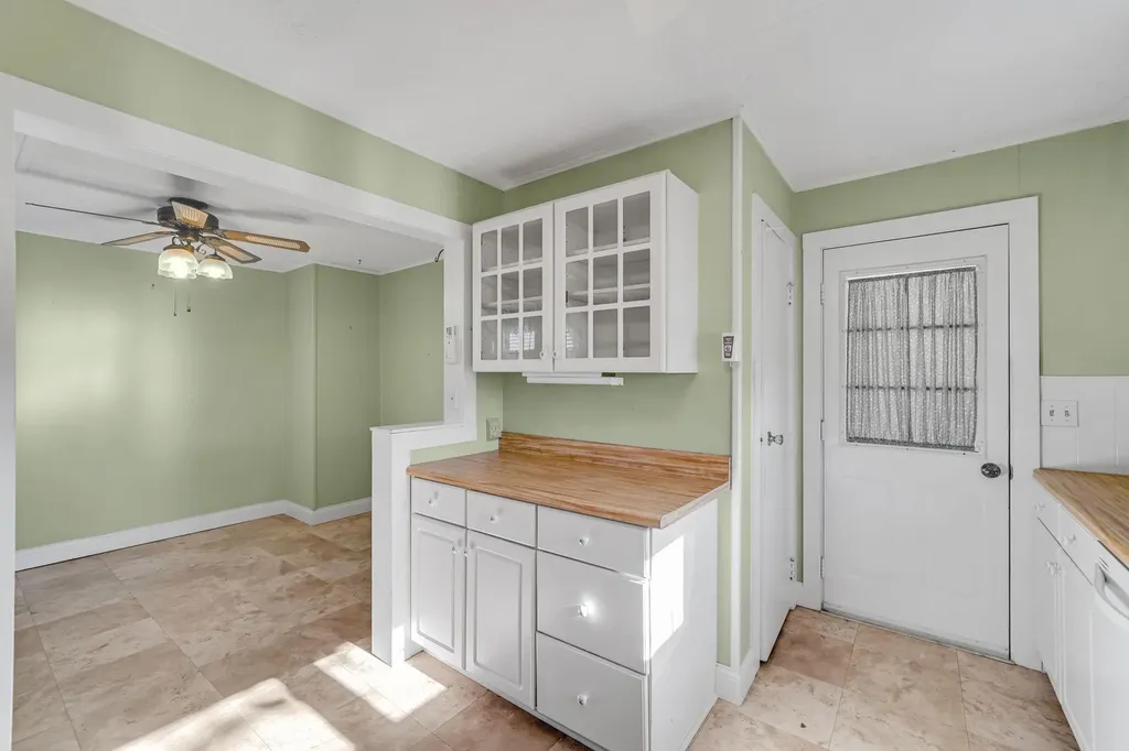 44 Terrell Street Patchogue NY 11772