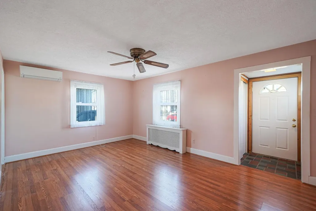 44 Terrell Street Patchogue NY 11772