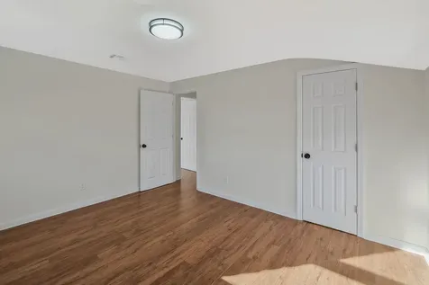 86 Colonial Springs Lane Wheatley Heights NY 11798