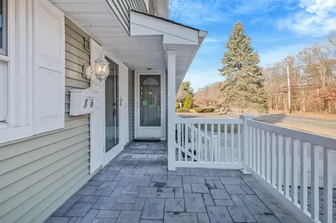 86 Colonial Springs Lane Wheatley Heights NY 11798