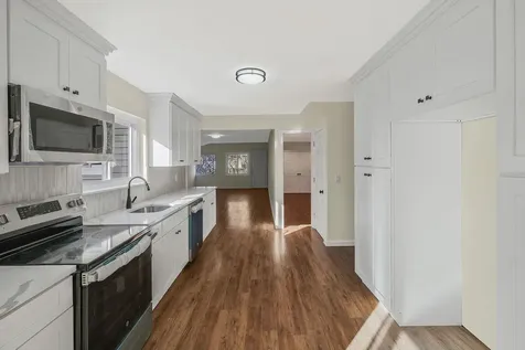 86 Colonial Springs Lane Wheatley Heights NY 11798