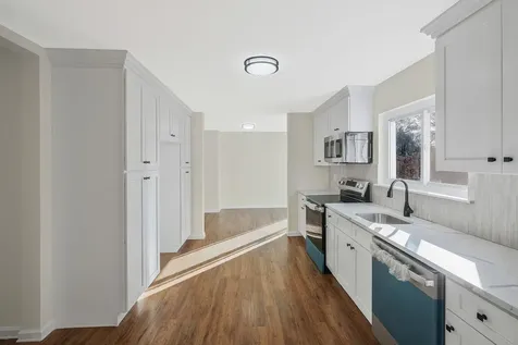 86 Colonial Springs Lane Wheatley Heights NY 11798