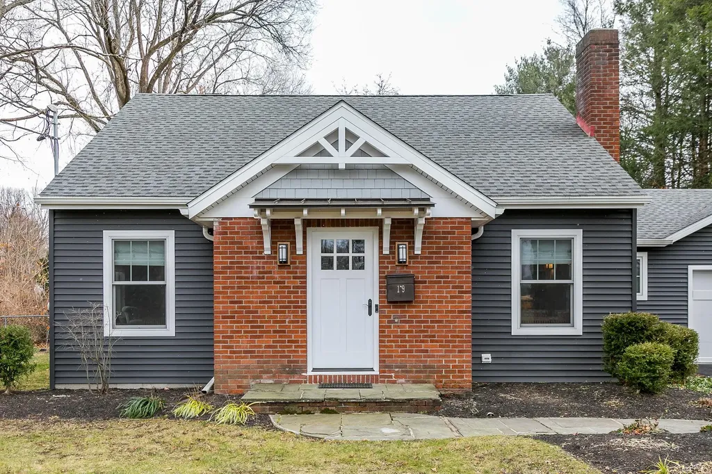 19 Linden Avenue Red Hook NY 12571