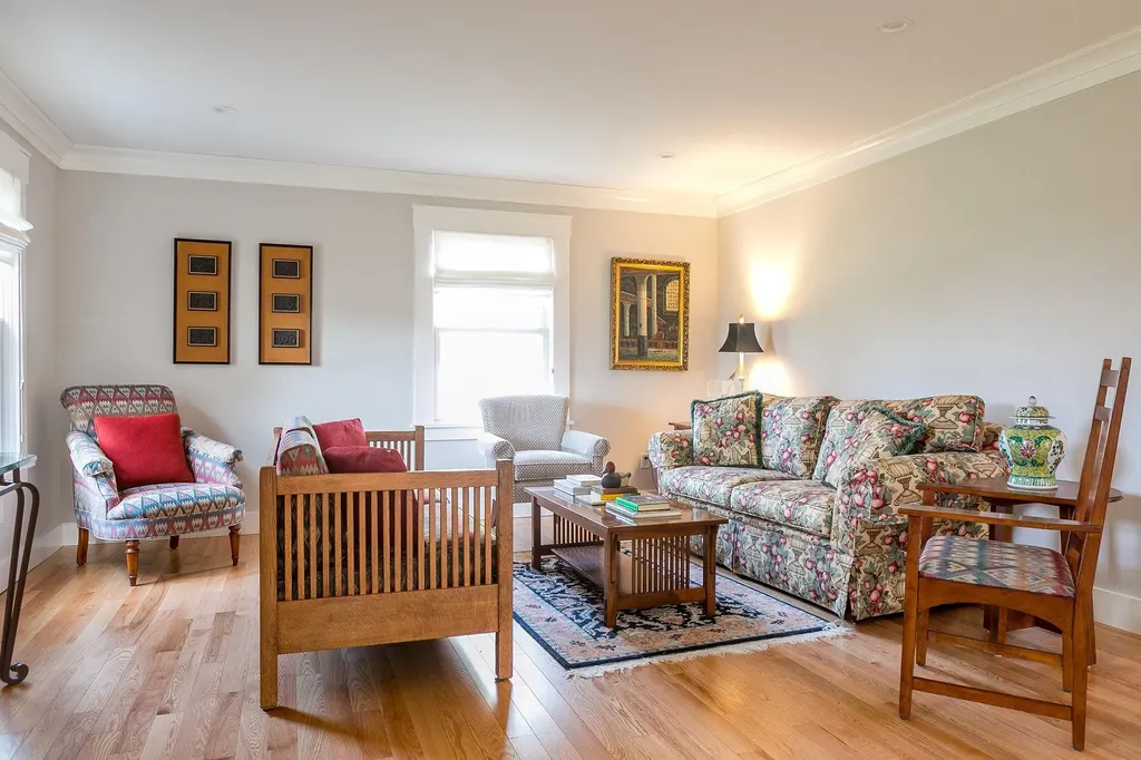 19 Linden Avenue Red Hook NY 12571
