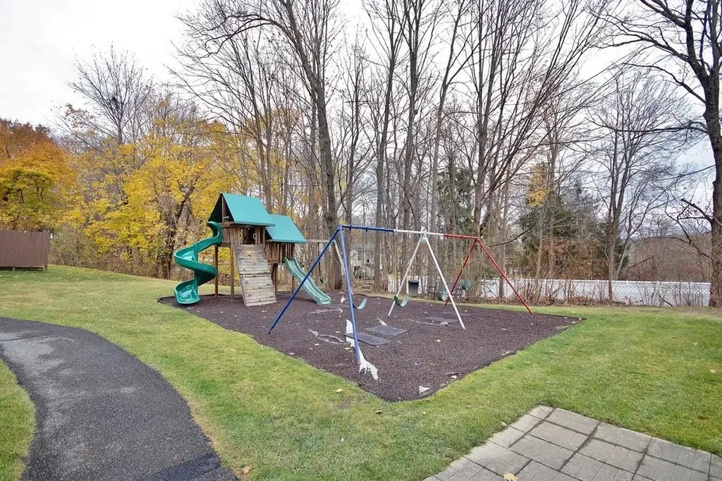 26 Woodland Trail Carmel NY 10512