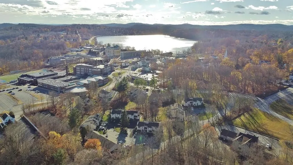 26 Woodland Trail Carmel NY 10512