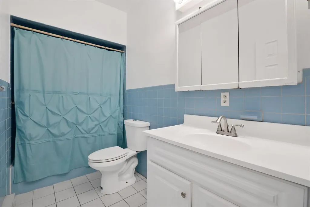 8 Roundtree Court Beacon NY 12508