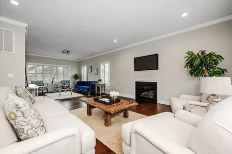 1 Stephanie Court Ridge NY 11961