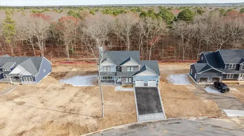 1 Stephanie Court Ridge NY 11961