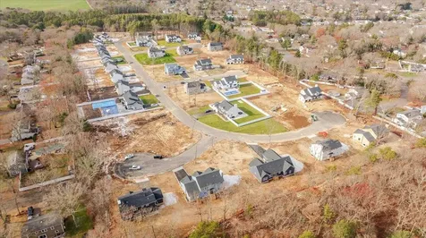 1 Stephanie Court Ridge NY 11961