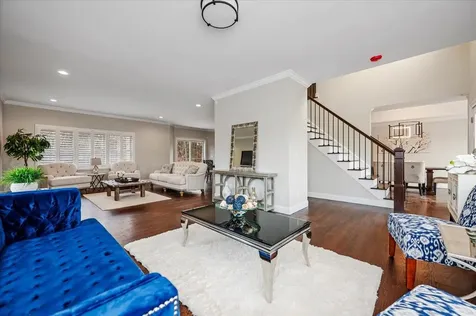 1 Stephanie Court Ridge NY 11961