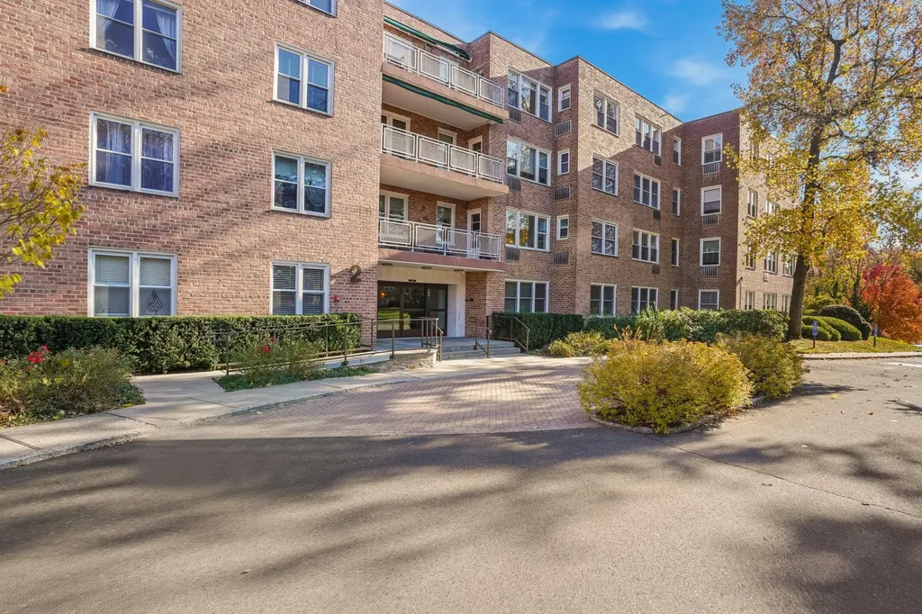 2 Putnam Hill Road Greenwich CT 06830
