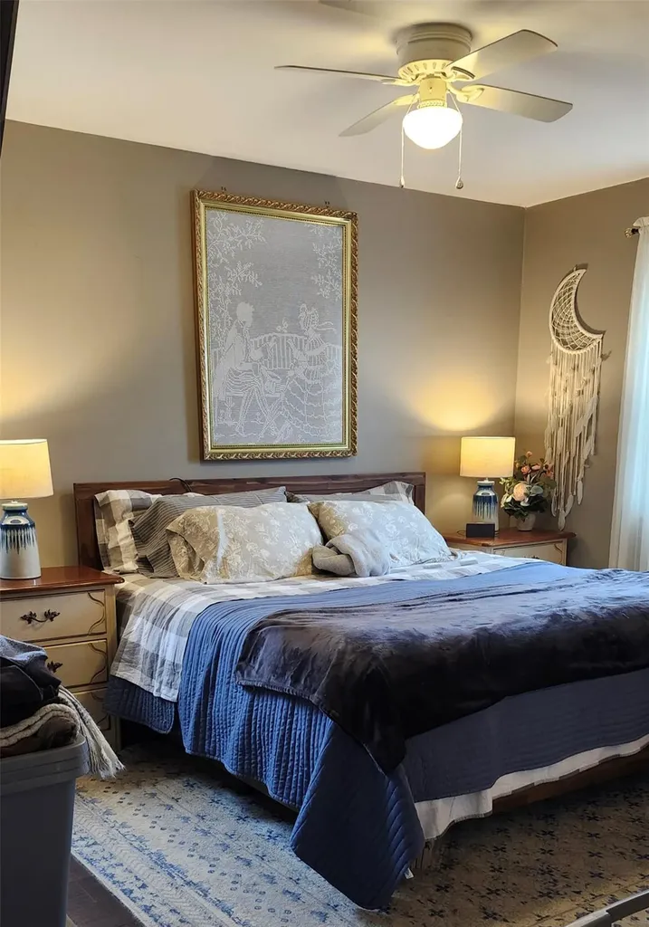 5 Karls Road Yaphank NY 11980