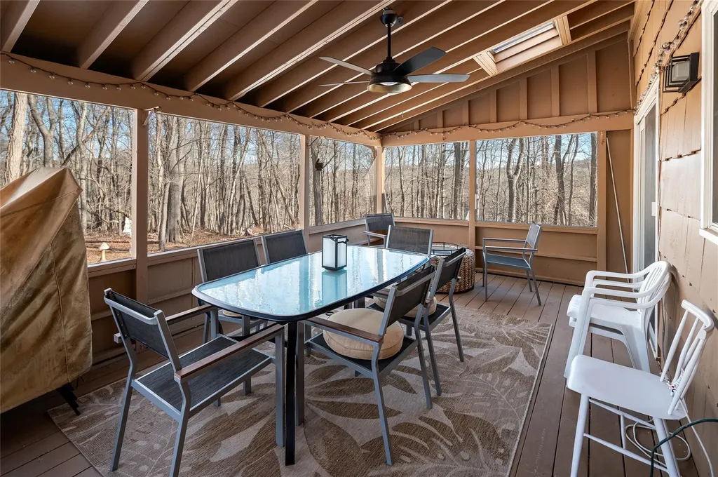 1 Sawgrass Drive Katonah NY 10536