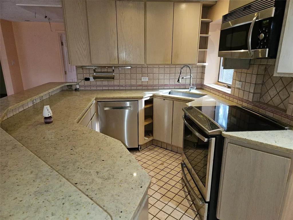 34 Mountain Drive Garrison NY 10524
