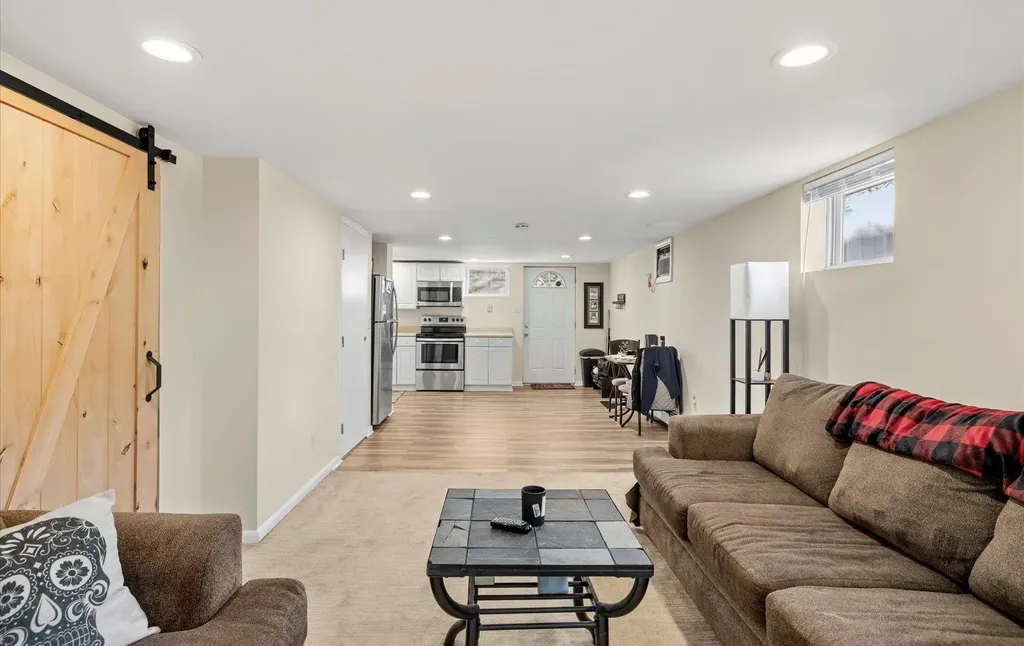 1020 Commack Road Dix Hills NY 11746