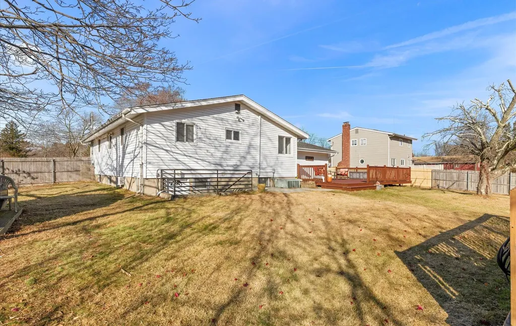 1020 Commack Road Dix Hills NY 11746