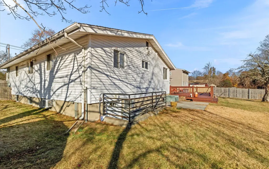 1020 Commack Road Dix Hills NY 11746