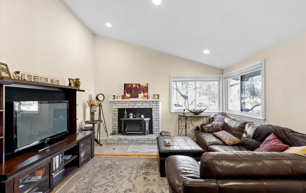 1020 Commack Road Dix Hills NY 11746