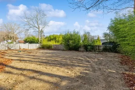 125 Lynbrook Drive Mastic Beach NY 11951