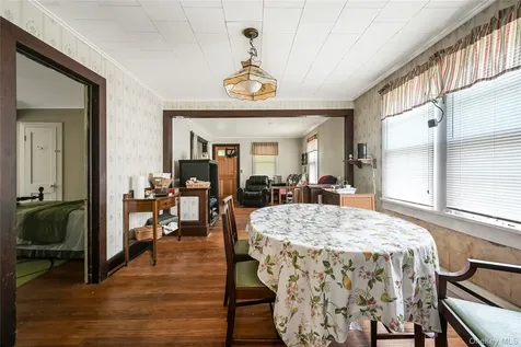 208 Aka 685 Knapp Place Greenport NY 11944