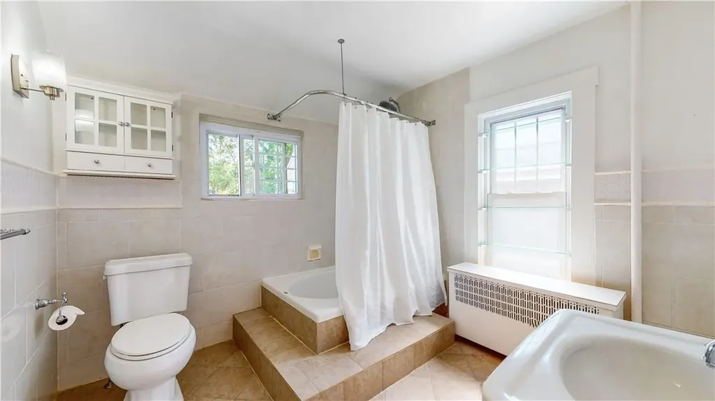 35 Alexander Avenue White Plains NY 10606