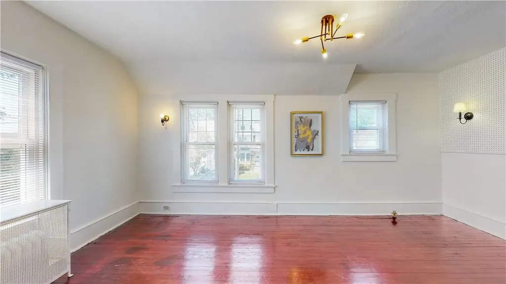 35 Alexander Avenue White Plains NY 10606