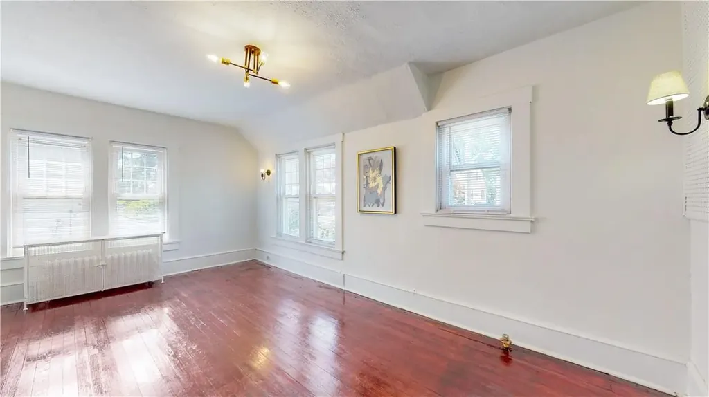 35 Alexander Avenue White Plains NY 10606