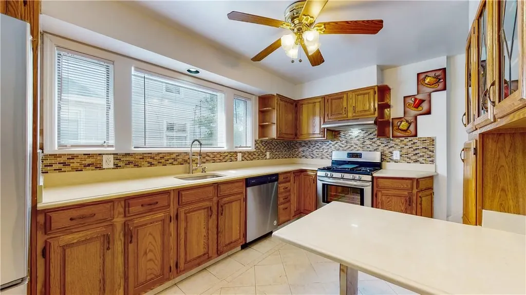 35 Alexander Avenue White Plains NY 10606