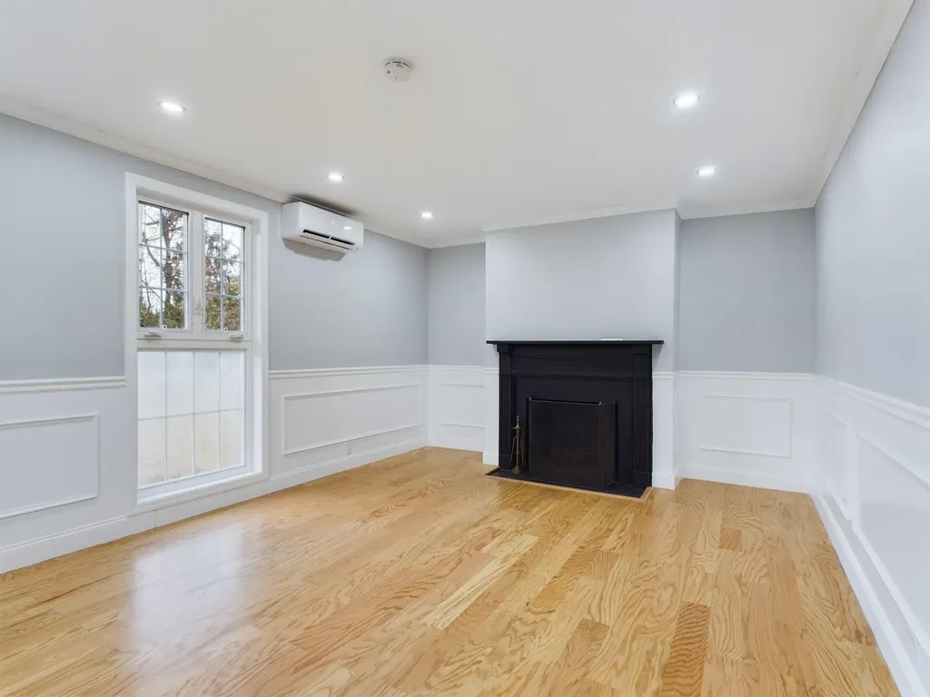 1 Hillside Avenue Pelham NY 10803
