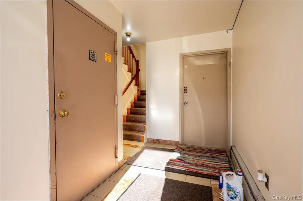 2873 Roebling Avenue Bronx NY 10461