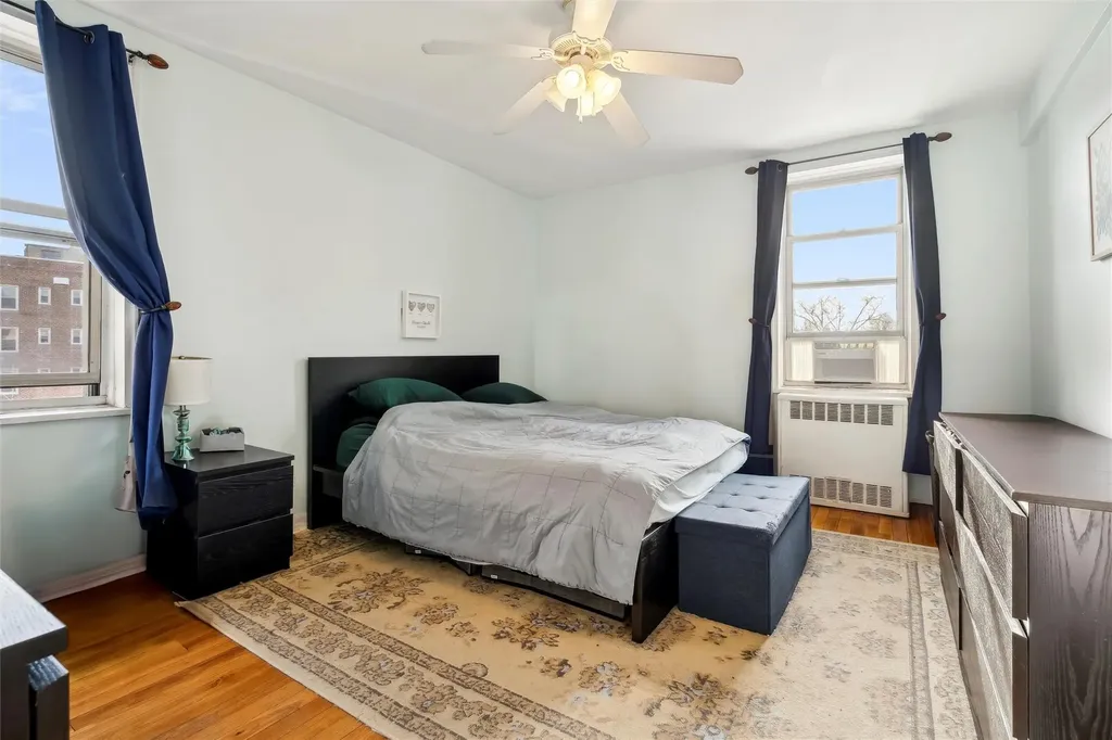5635 Netherland Avenue Bronx NY 10471