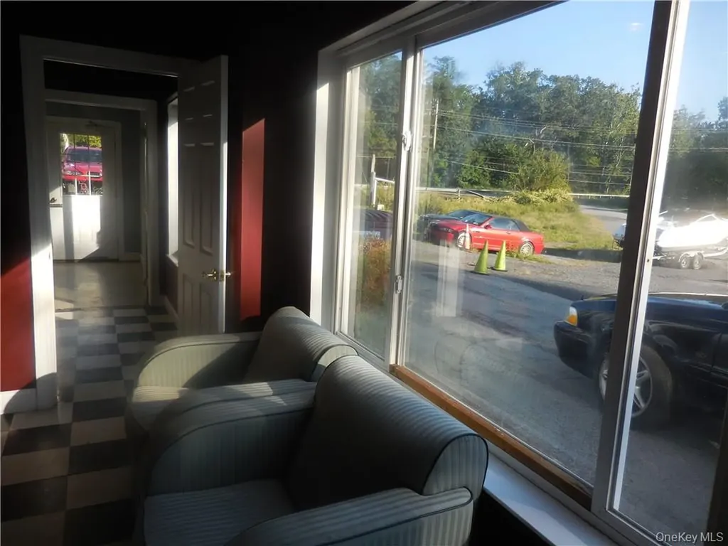 2899 Us Route 9w New Windsor NY 12553