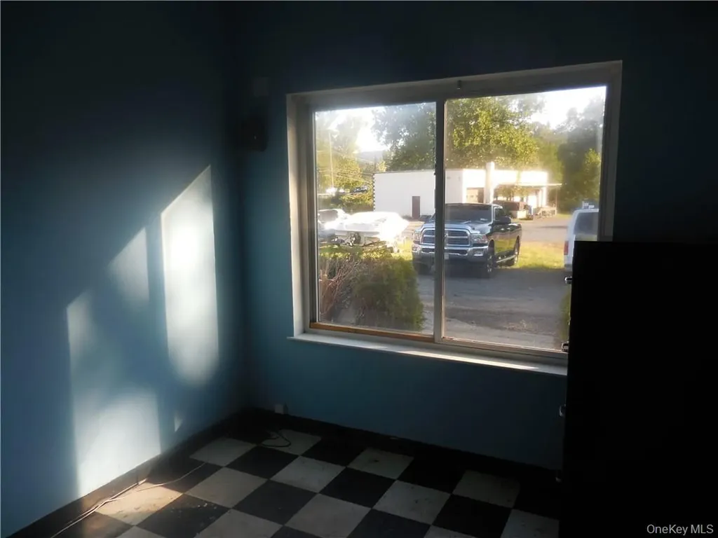 2899 Us Route 9w New Windsor NY 12553