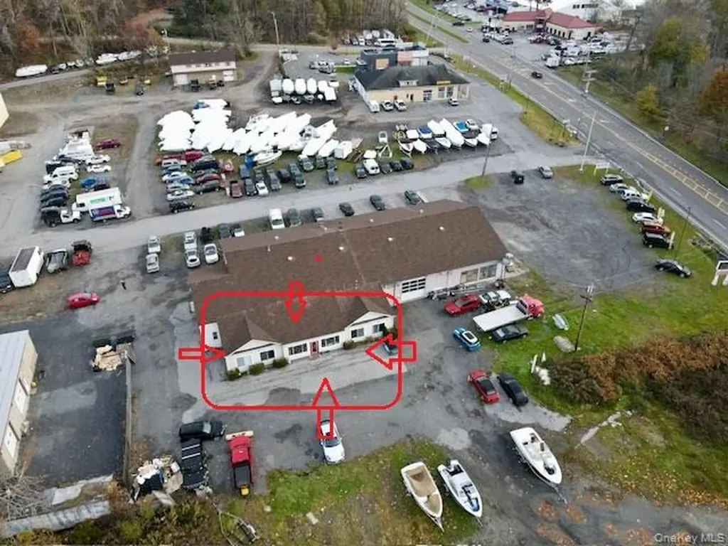 2899 Us Route 9w New Windsor NY 12553