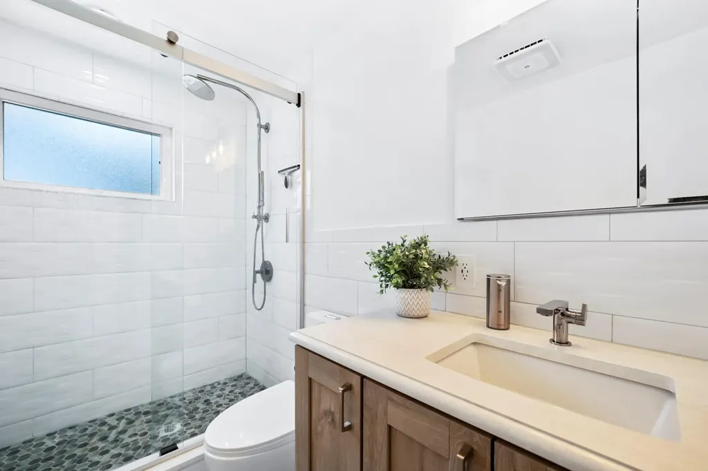 370 Grove Avenue Patchogue NY 11772