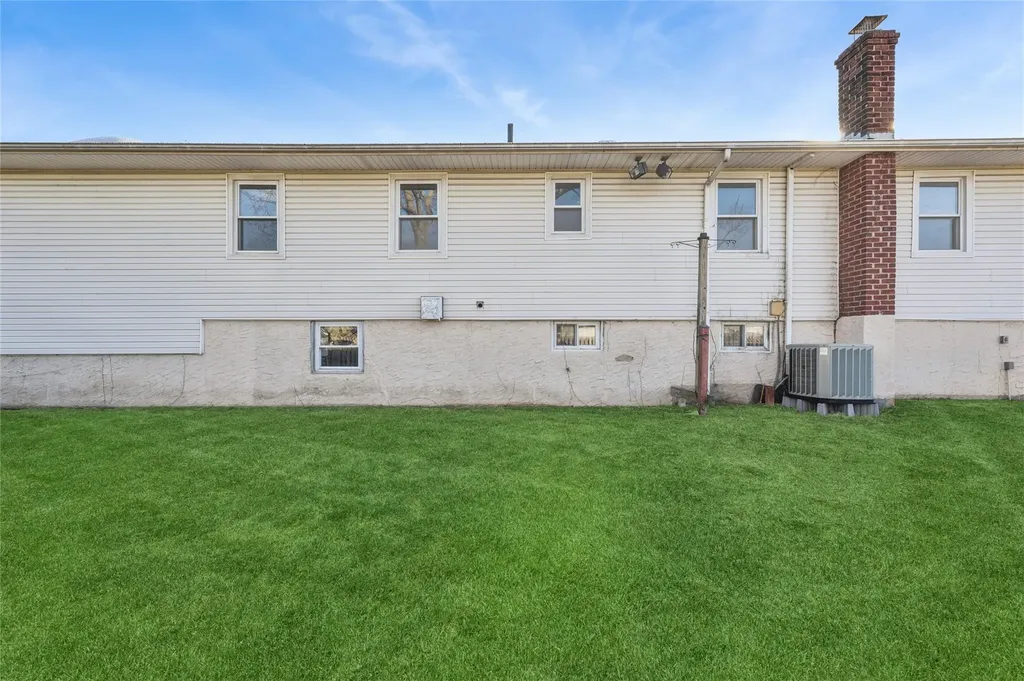 3402 Elliott Boulevard Oceanside NY 11572