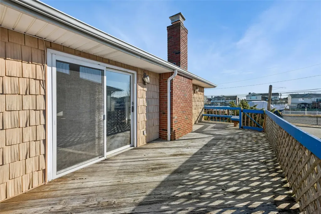 3402 Elliott Boulevard Oceanside NY 11572