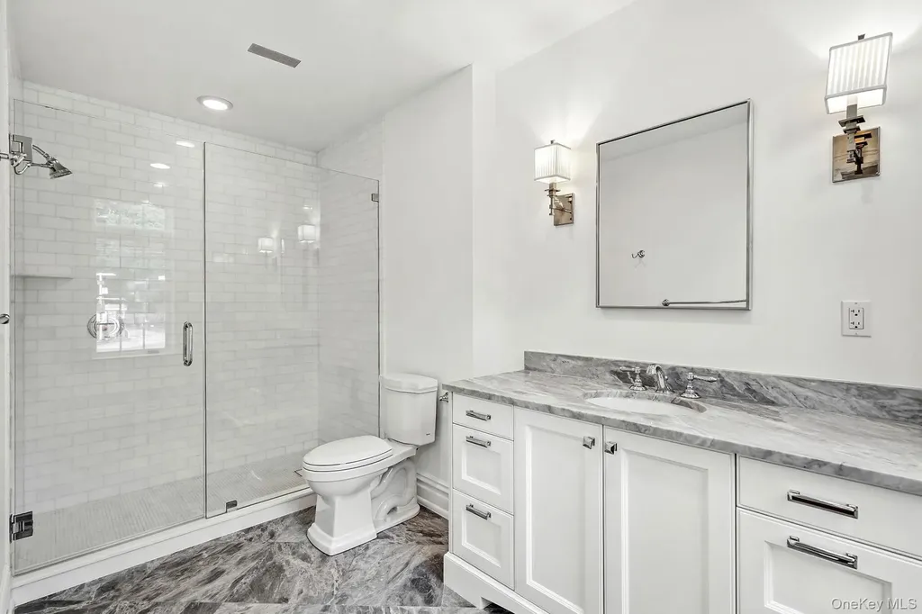 2 Weaver Street Scarsdale NY 10583