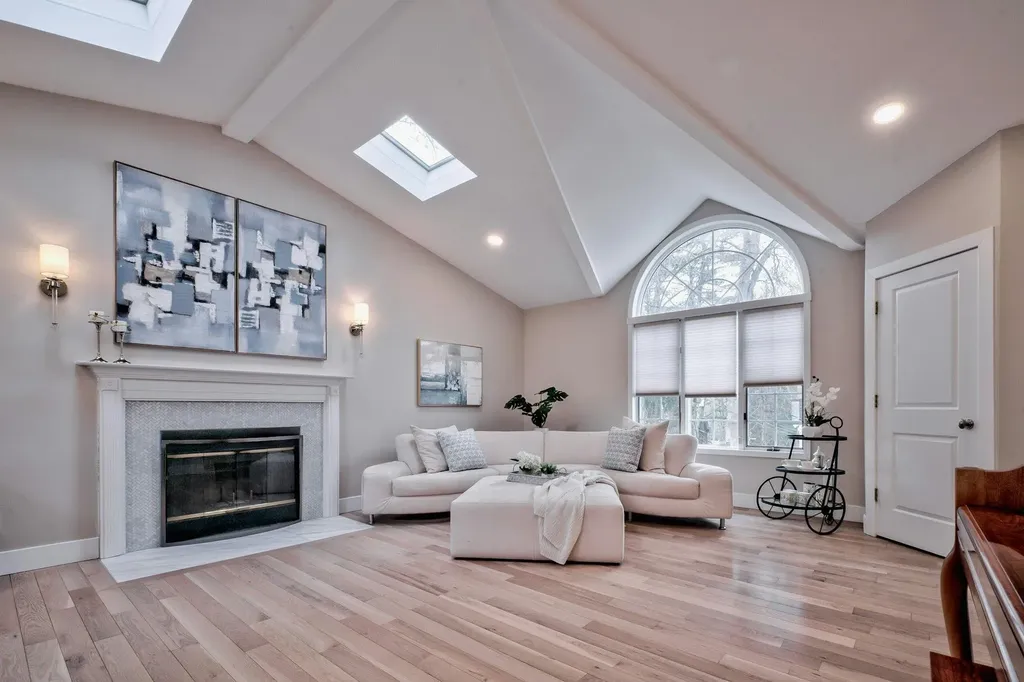 54 Castle Ridge Road Manhasset NY 11030