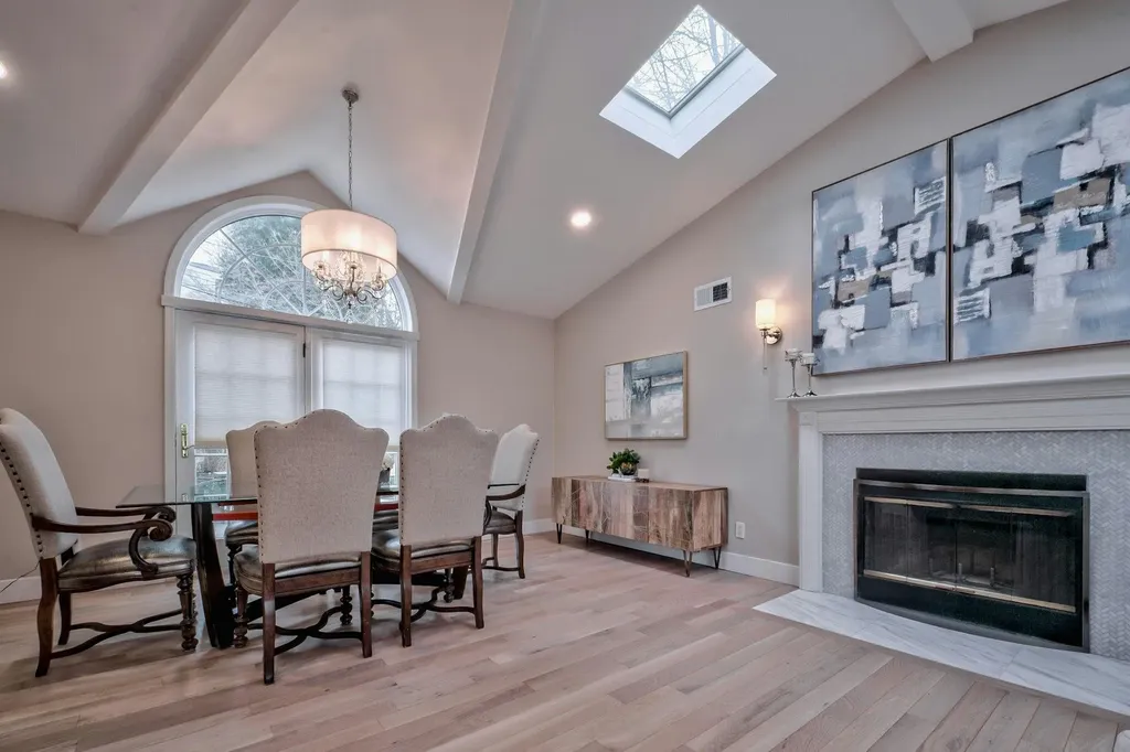 54 Castle Ridge Road Manhasset NY 11030