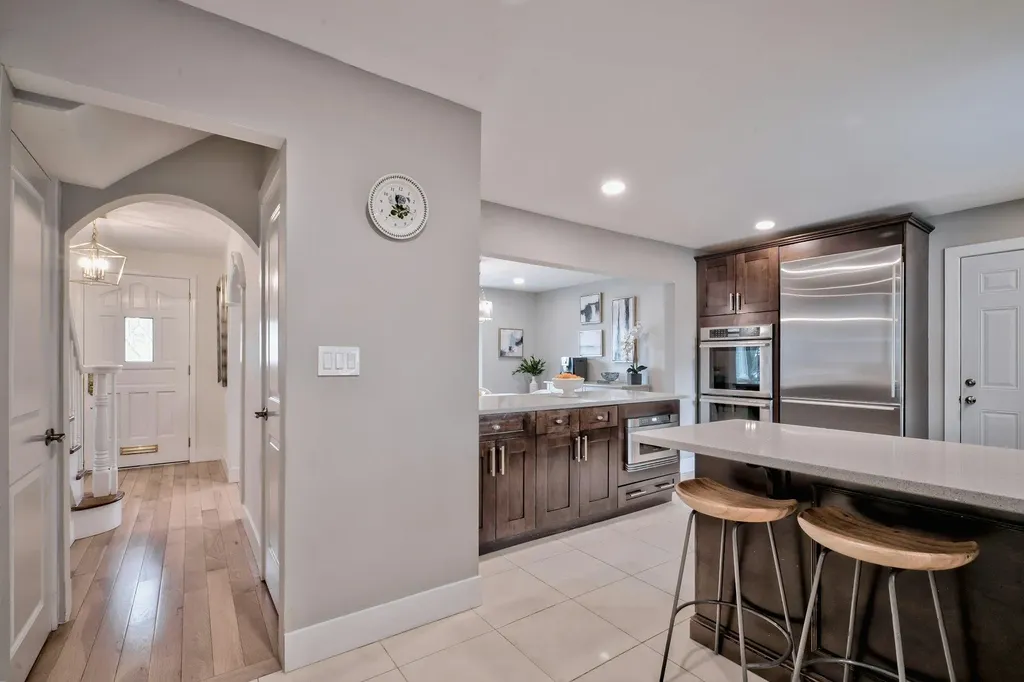 54 Castle Ridge Road Manhasset NY 11030
