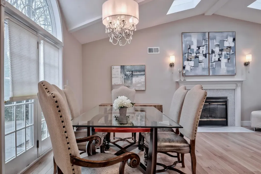 54 Castle Ridge Road Manhasset NY 11030